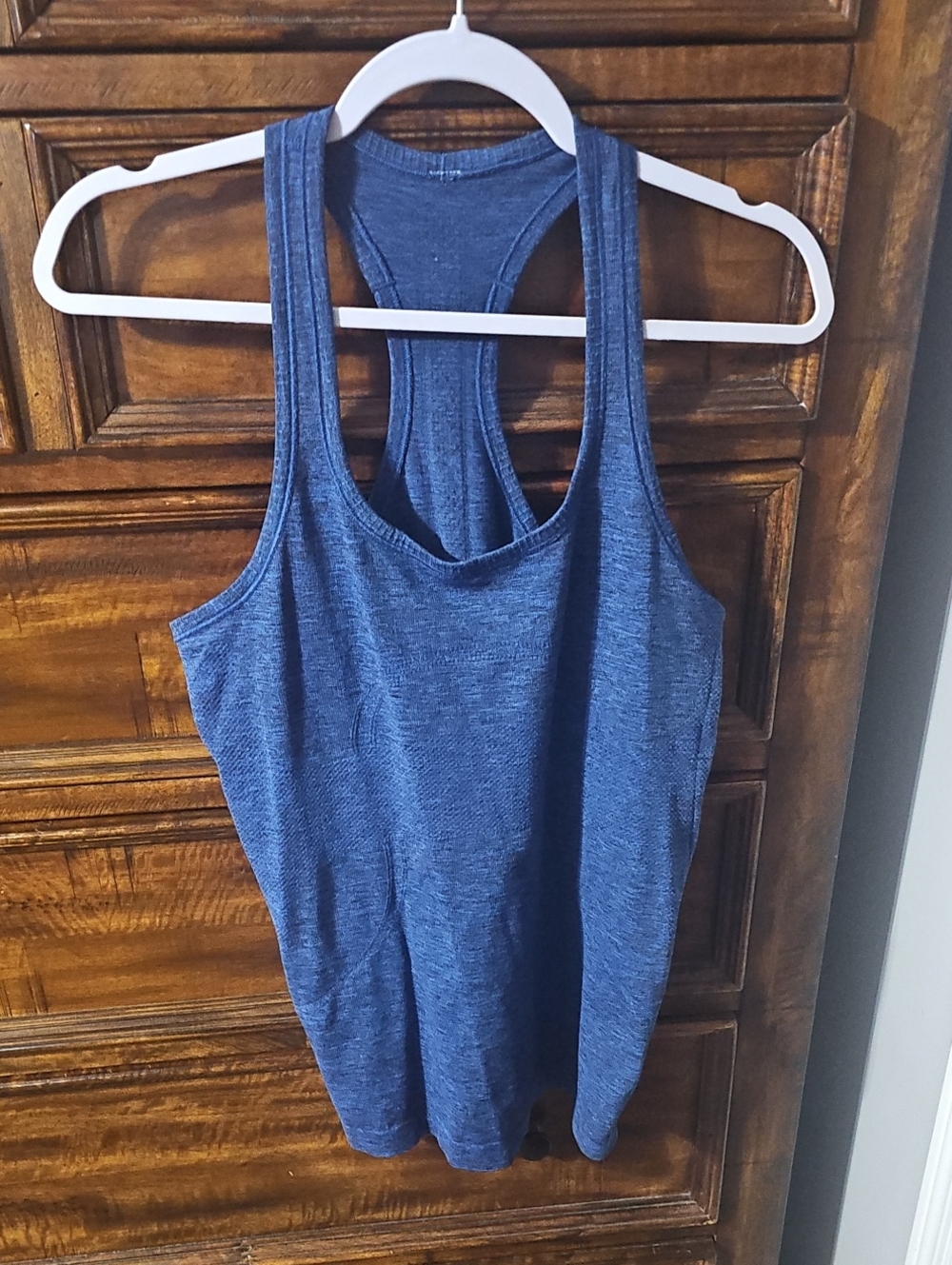 Lululemon Swiftly Tank Top Sz 8, Blues, Pre Owned But Great Condition!!